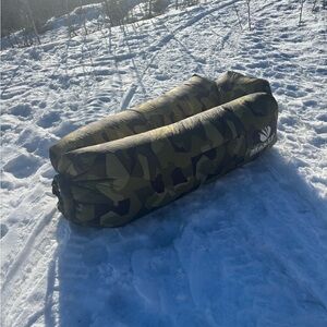 MaxIT Camouflage Inflatable Lounger